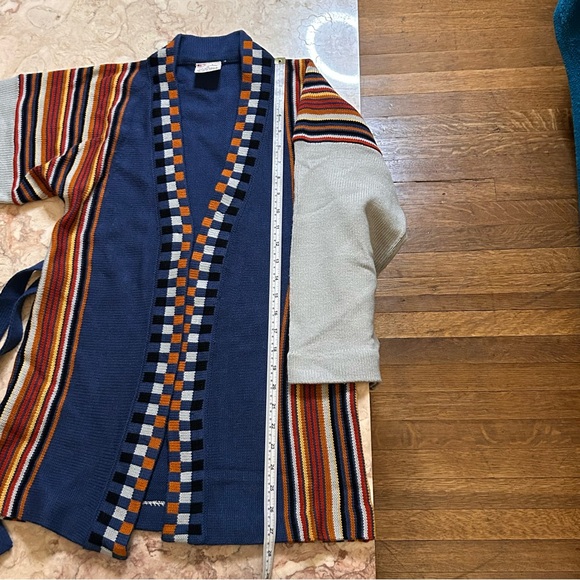 Vintage 70s Alexander’s Cardigan Sweater Belted Size Medium - Picture 12 of 16